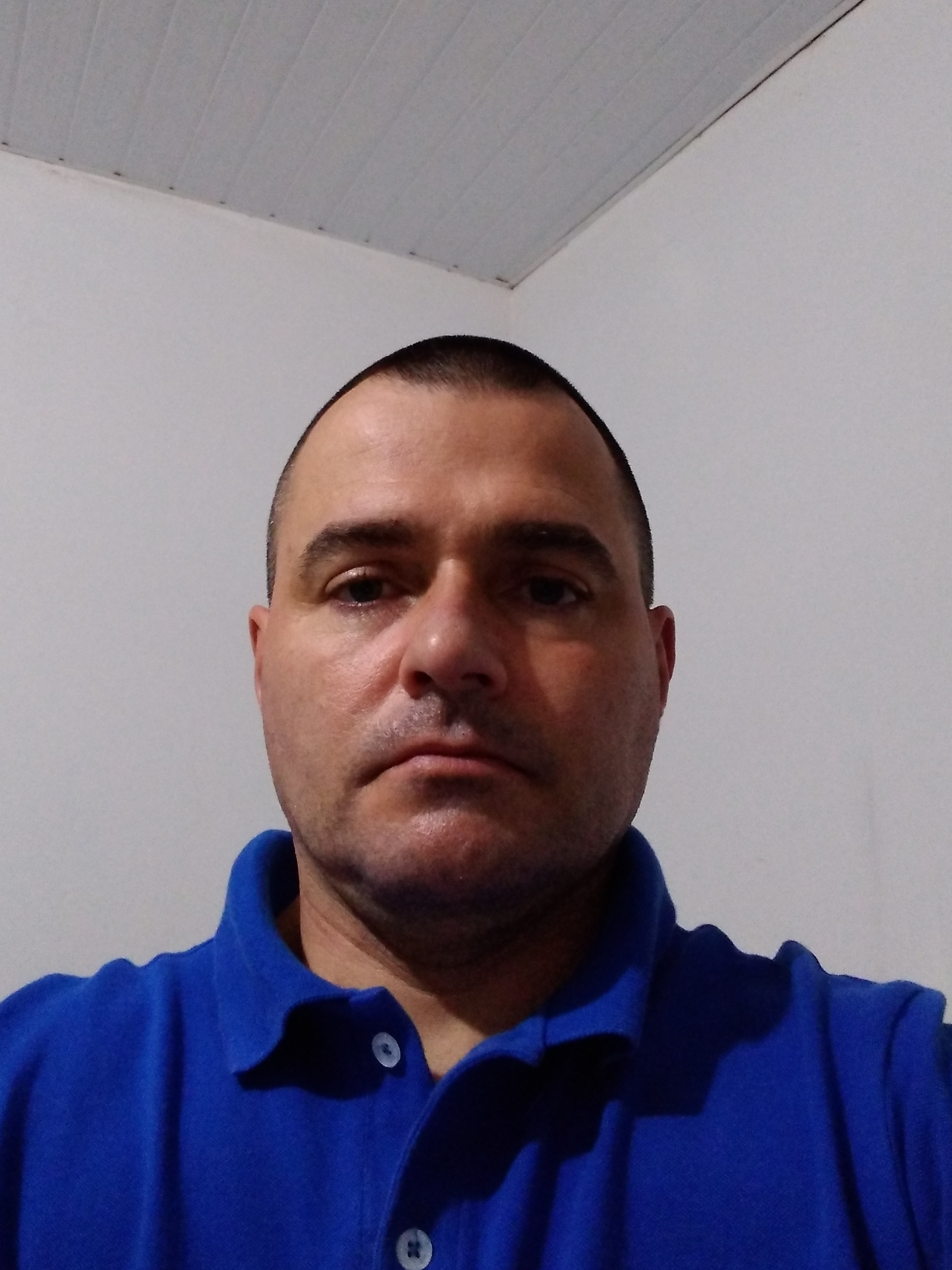 Adriano Marcelo Garbelotti