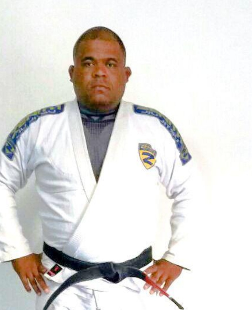 Carlos Eduardo S  Barbosa 