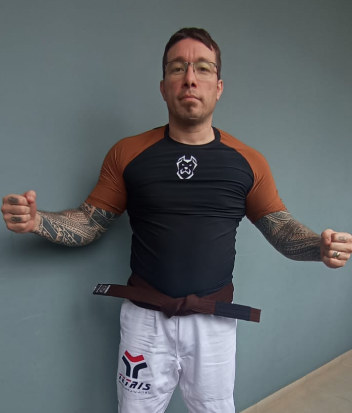 Júnior Sinhorinho Leite