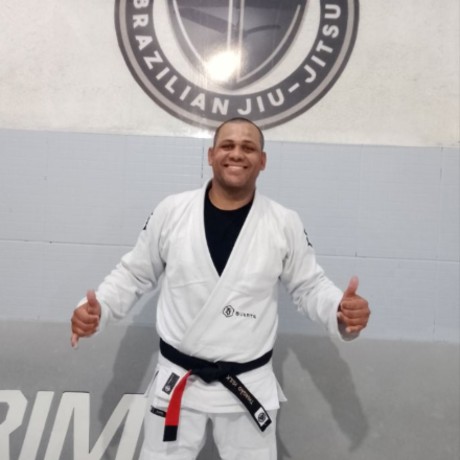 Thiago Luiz Dos Santos