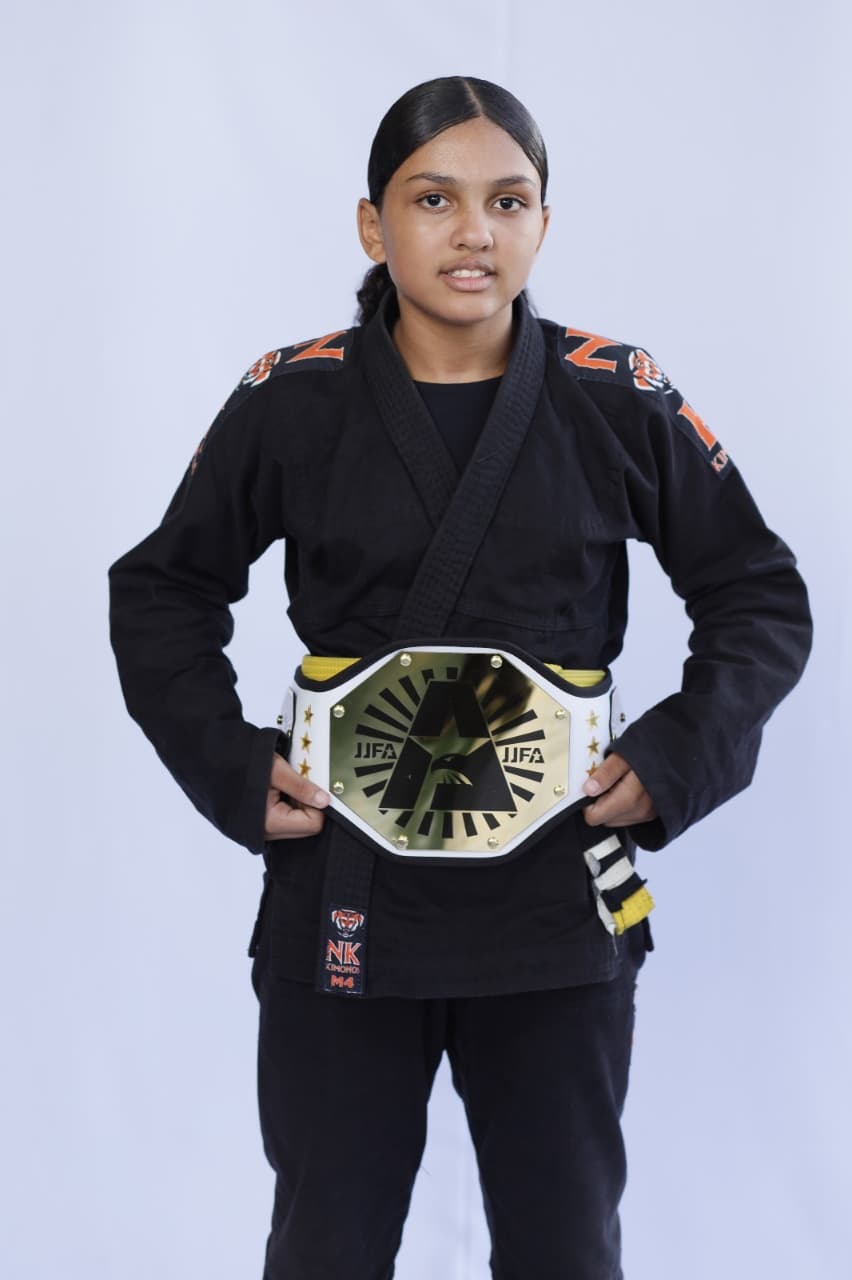 Larissa Fernanda Magalhães Penido 