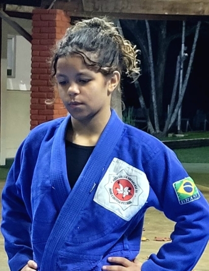 Anna Clara Girola De Araujo 