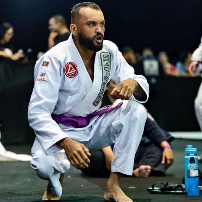 Charles De Castro Oliveira 