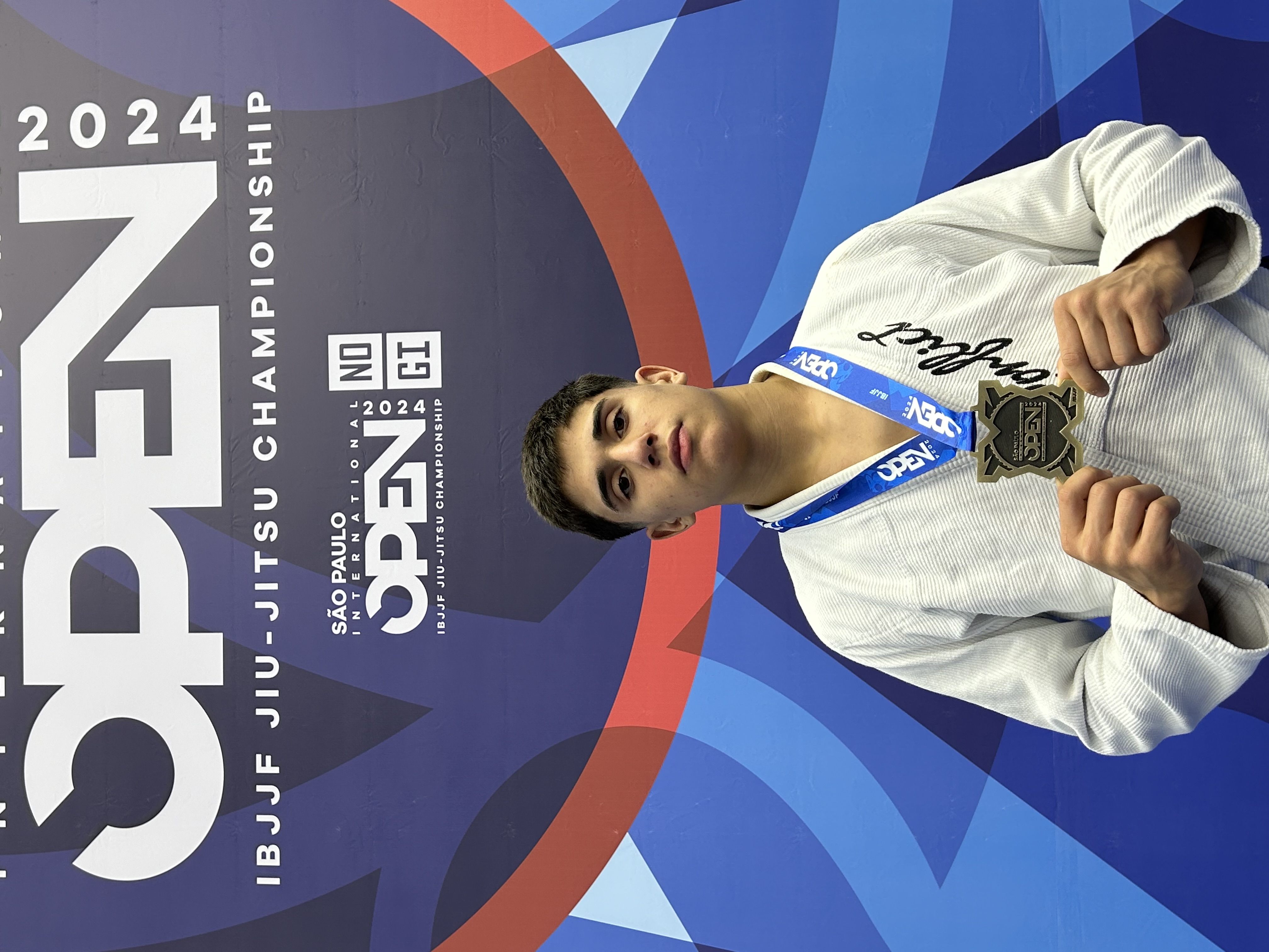 Gustavo Oliveira De Almeida 