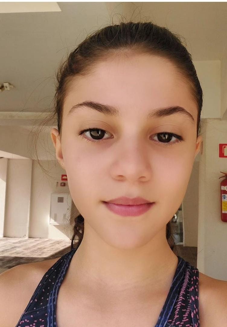 Larissa Alves Domingues 