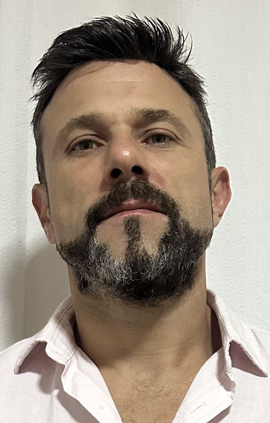 Eloi Christian De Lara