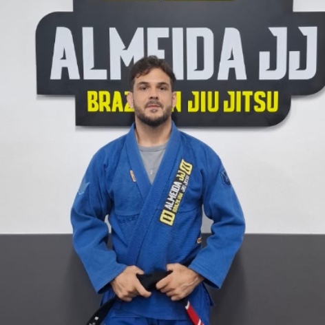 Ricardo Mikaelian Filho