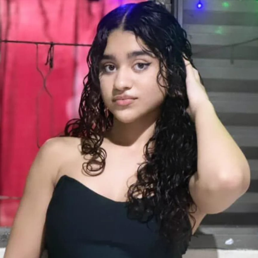Alice Catine Máximo De Souza 