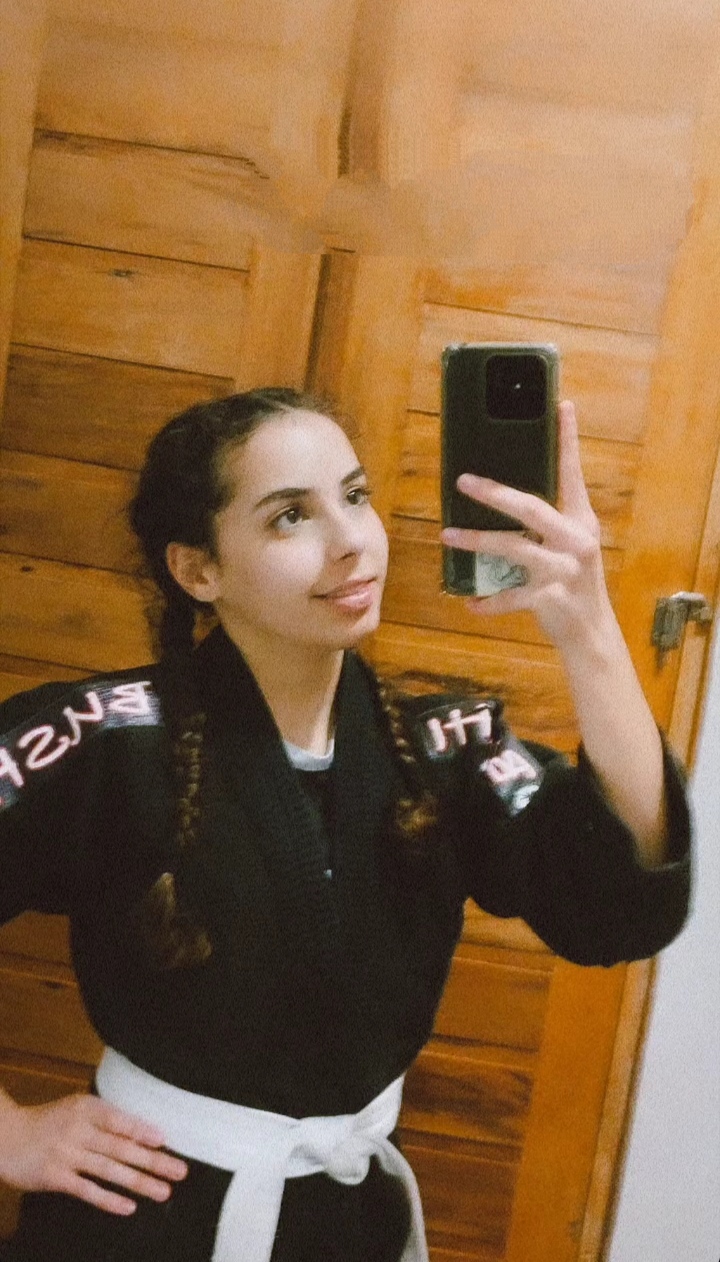 Isadora Oliveira Bachega 