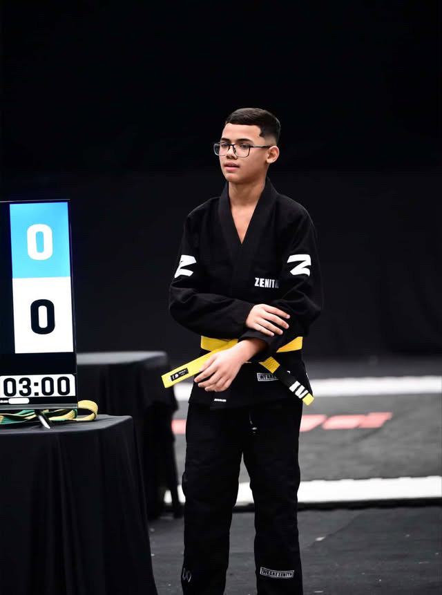 Pyetro Cruz Gonçalves Fernandes Azevedo 