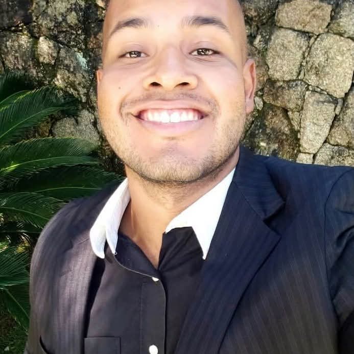 Lucas Vinicius Graciano Pousa