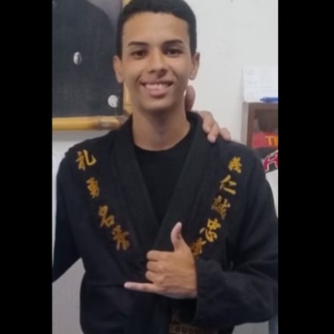 Akyres Kawan Mendonça Pereira