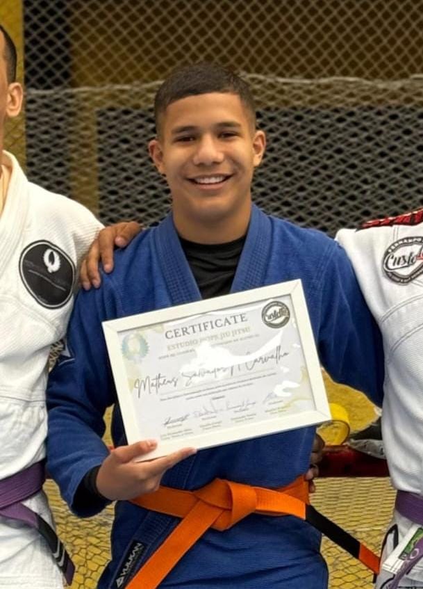 Matheus Salvador Negri Carvalho 