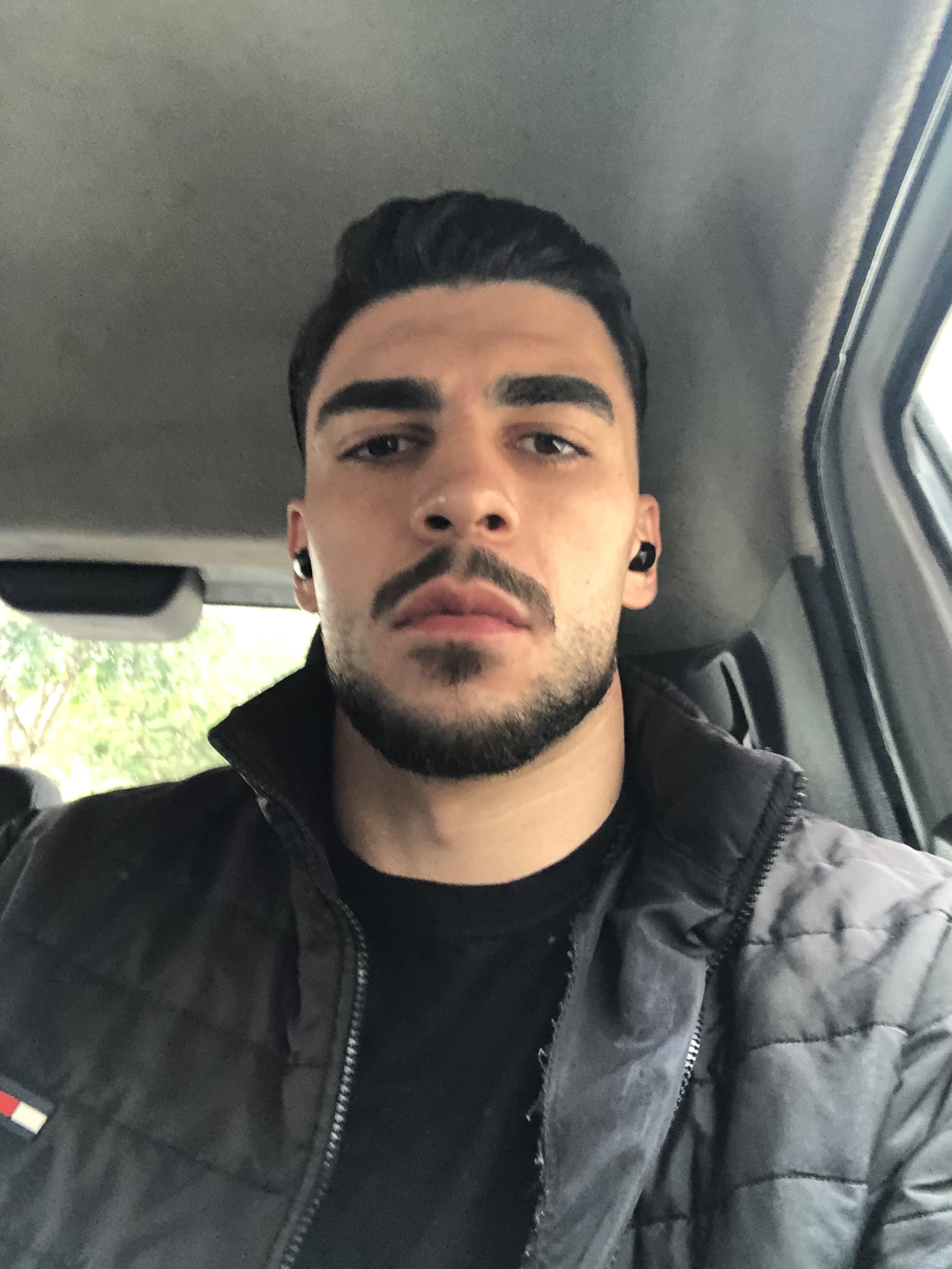 Gustavo Medeiros Flores