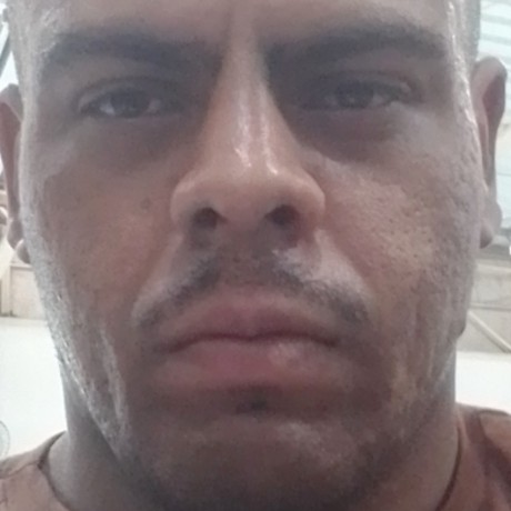 Luis Vinicius Tirola 