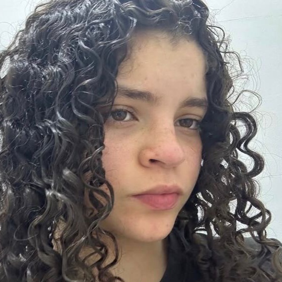 Giovanna Lopes Santos Da Silva 