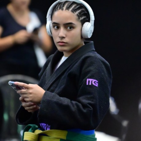 Alícia Linhares Dos Santos 