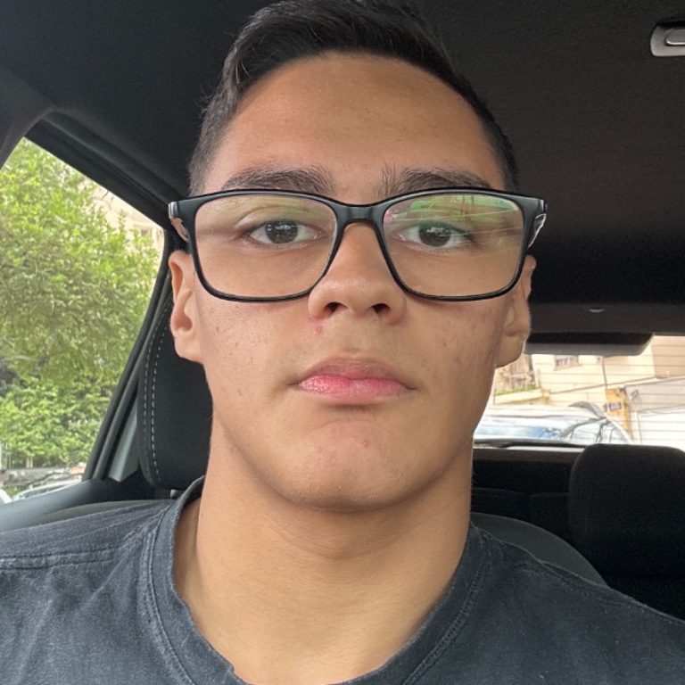 Elias Jeú Costa Luchini Marivil