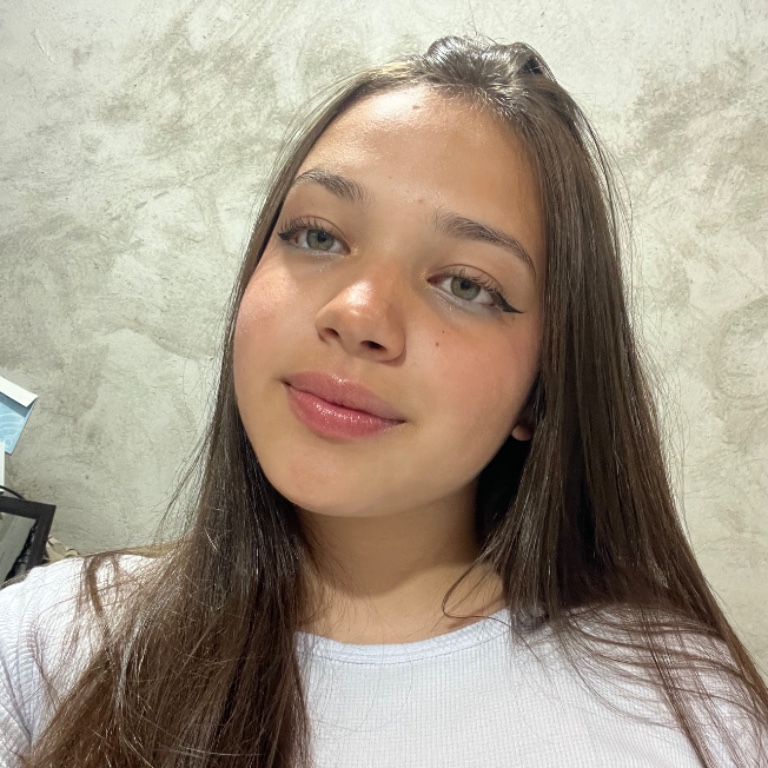 Mariana Soares Da Silveira 