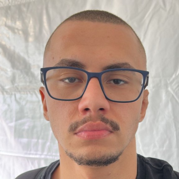 Matheus Bernardo De Carvalho 