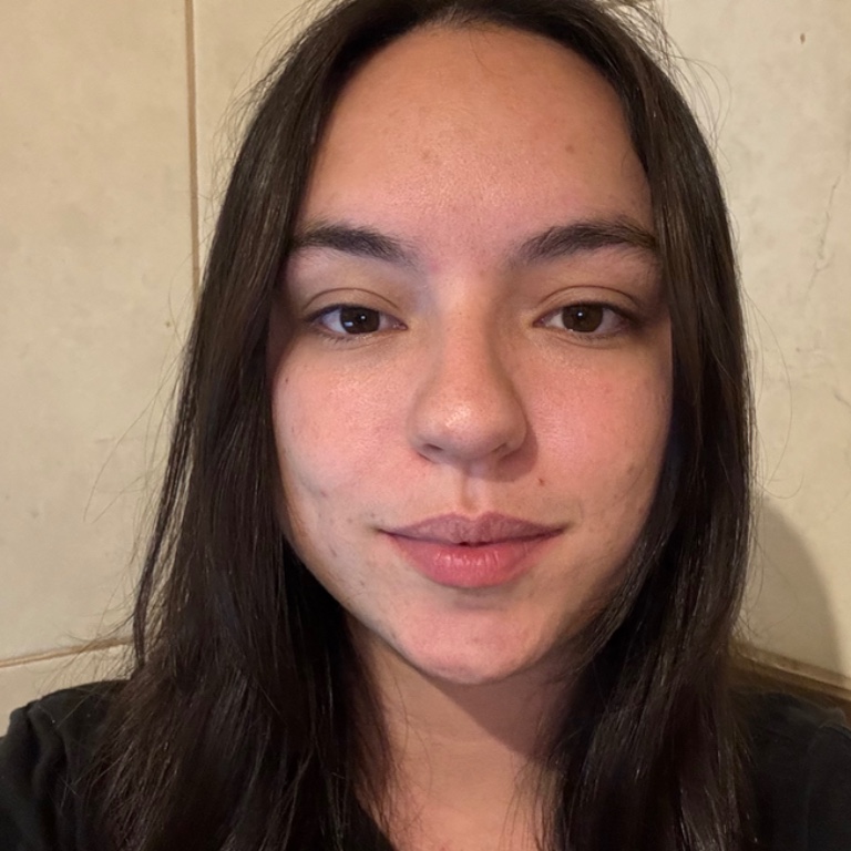 Karen Neves Da Silva