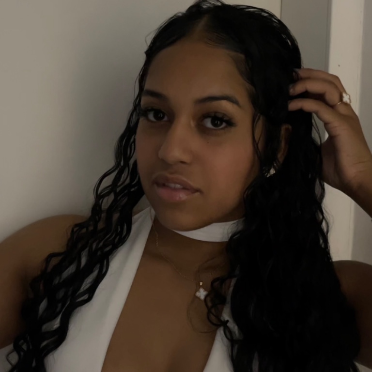 Júlia Nogueira Gomes