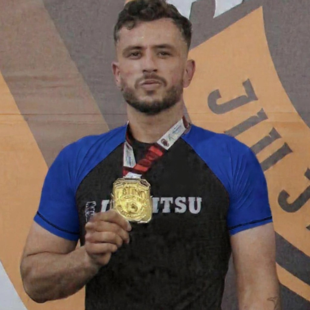 Rodrigo Maciel Flora