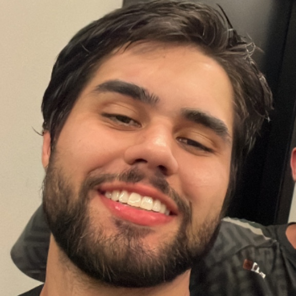 Matheus Adorno De Faria 