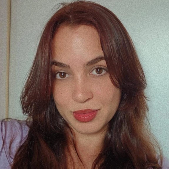 Karina Alves De Lisboa