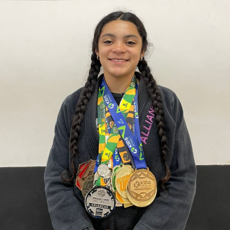 Janaína Oyarzabal Dinamarquez 