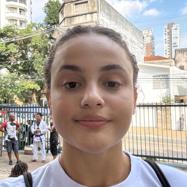 Valentina Barros Araújo 