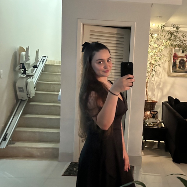 Raphaela Giraldi Romano 