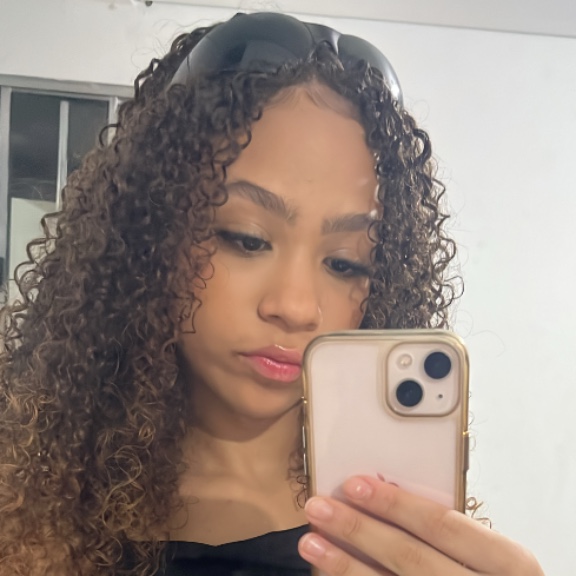 Leona De Oliveira Nunes