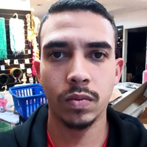 Leonardo Paiva Moreira