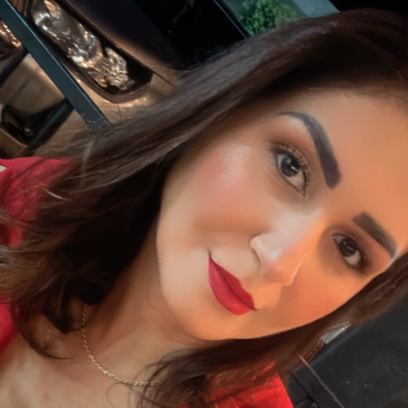 Hévila Maira Palhares De Almeida