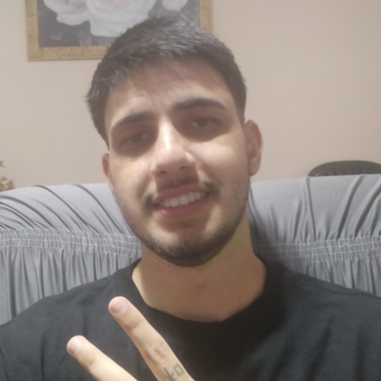 Gustavo Dos Santos De Melo