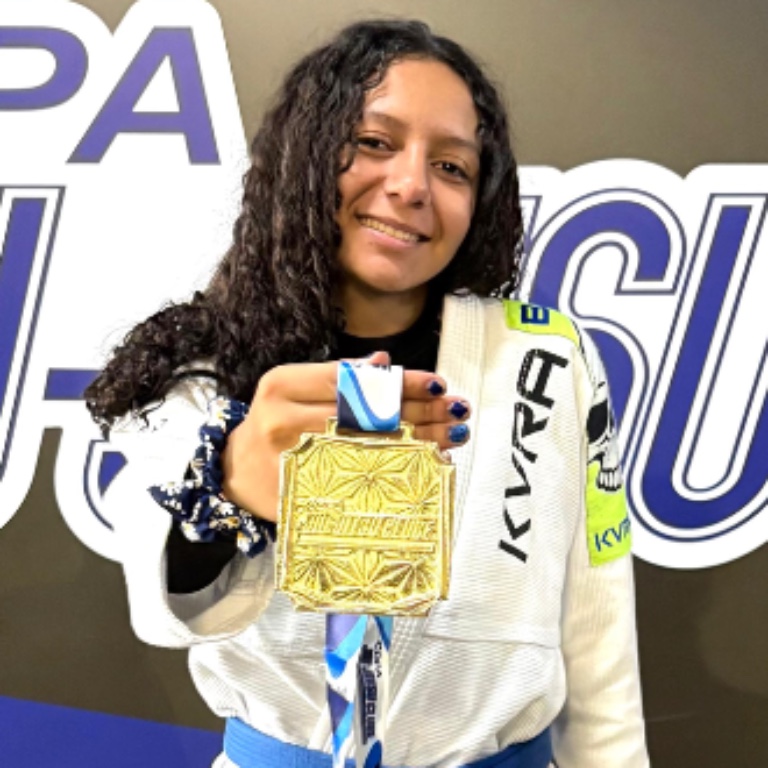 Kerolyn Vitoria Cunha Da Costa