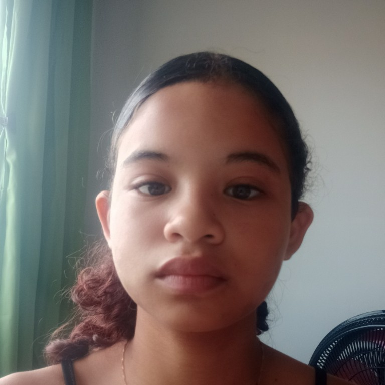 Sthefanny Santos Sena 
