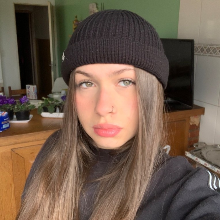 Larissa Zambotto