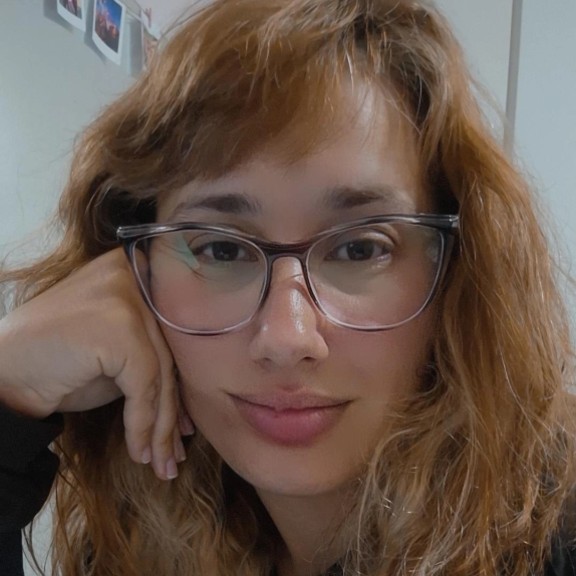 Karin Barleta Tonet 