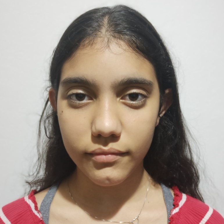 Anna Cristina Souza Barioni De Oliveira Borges 