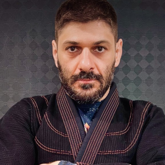 Oganes Khatchikian
