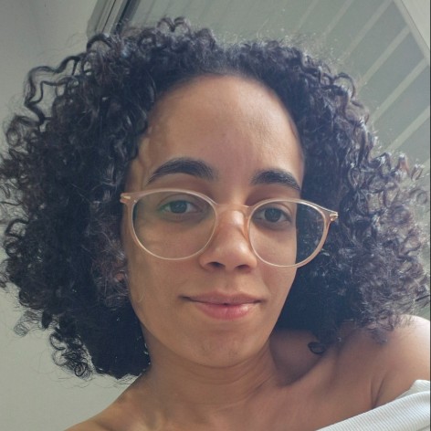 Paloma Carvalho De Souza