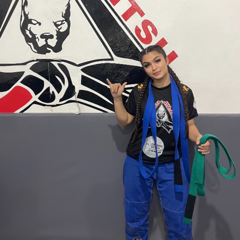 Raysla Neves Siqueira 