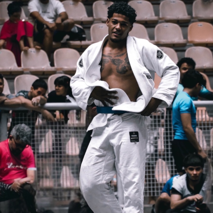 Douglas Aguiar Costa Alecrim