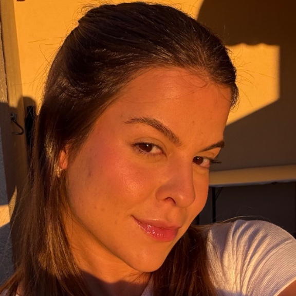 Iris Ferreira
