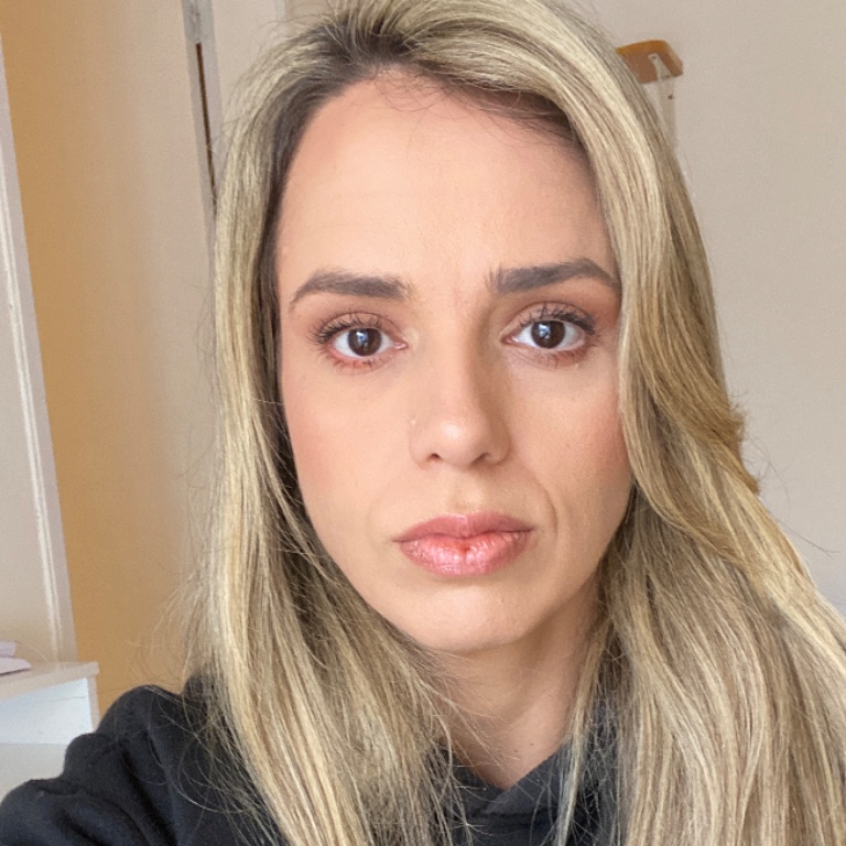 Priscila Fernanda Silva