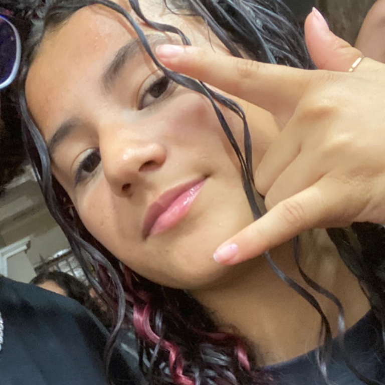 Nadielly Marinho Da Silva 