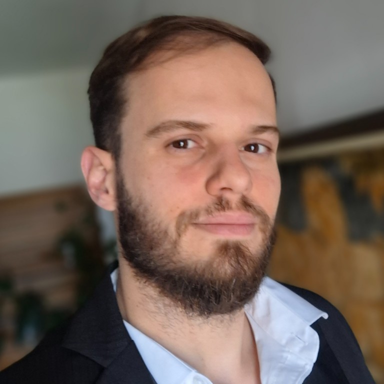 Renan Komavczewski 