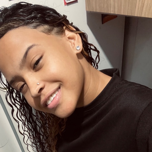 Maria Fernanda Santos De Oliveira 